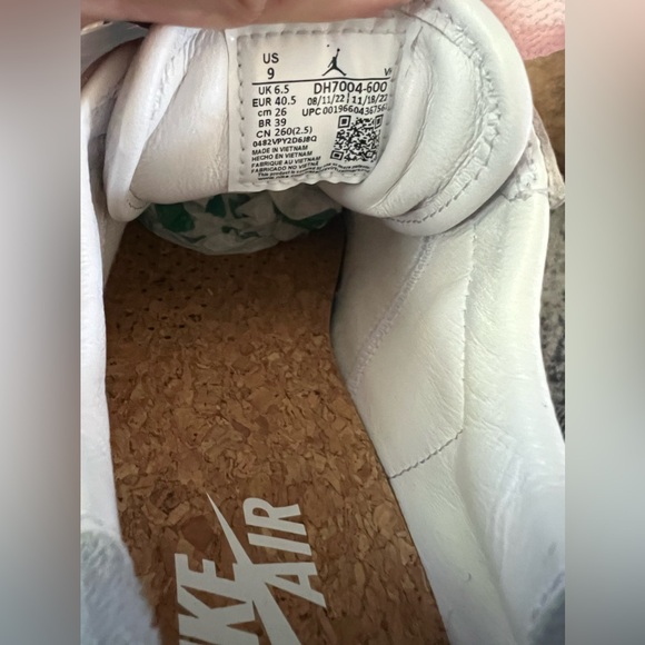 Air Jordan 1 Elevate Low Women Sneakers - Picture 11 of 11